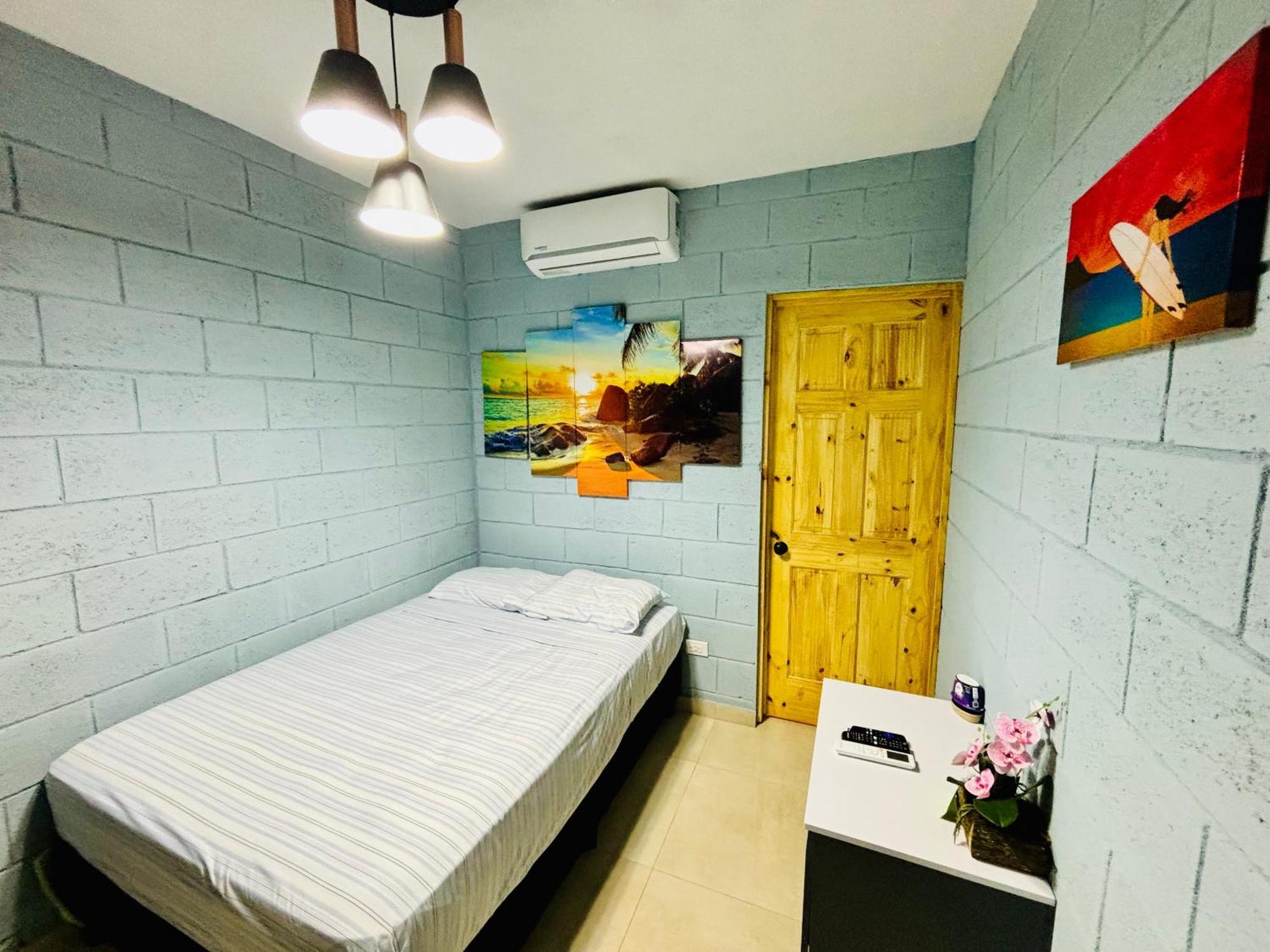 Hostal Camila'S Tamanique Eksteriør billede