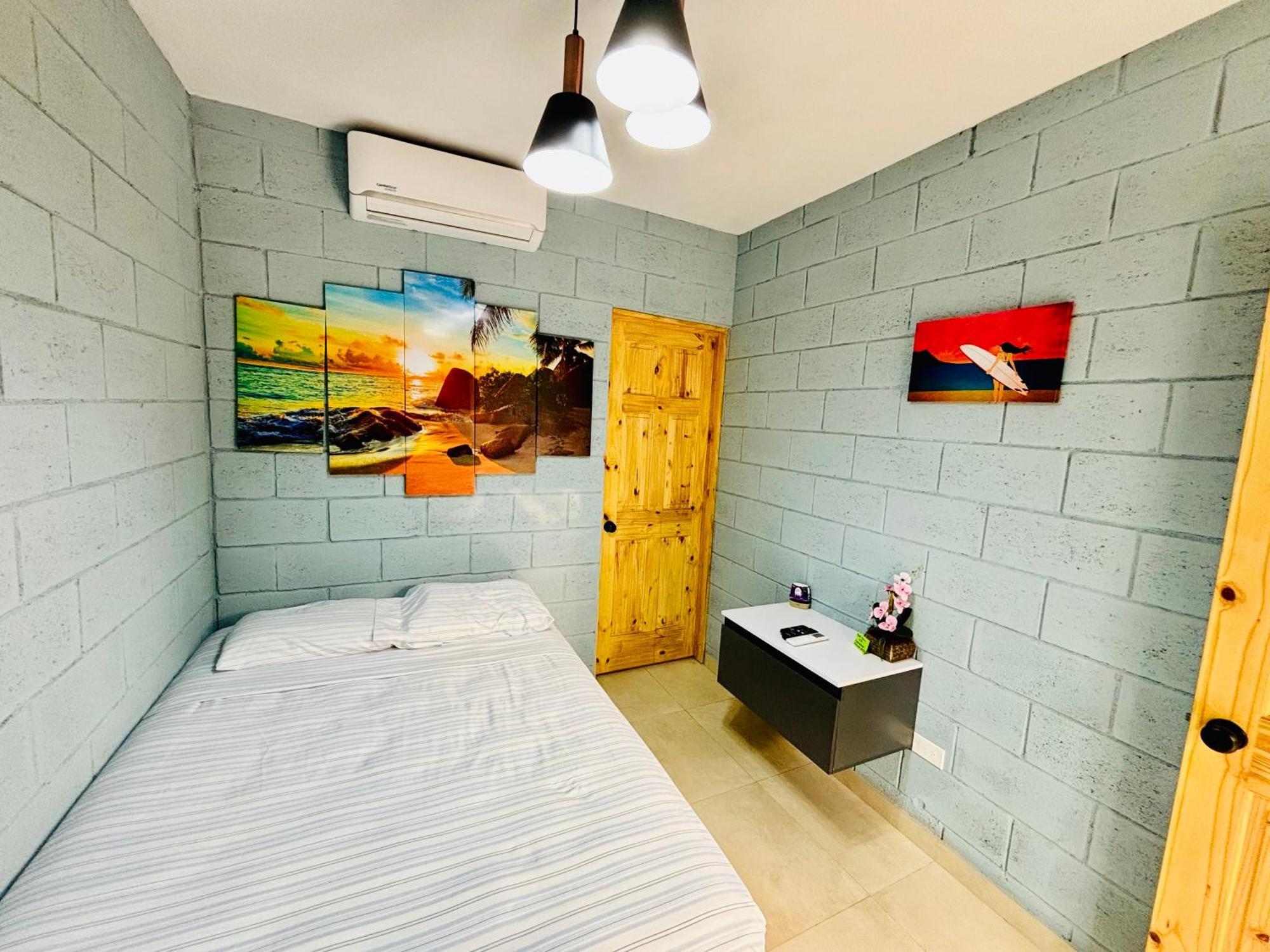 Hostal Camila'S Tamanique Eksteriør billede