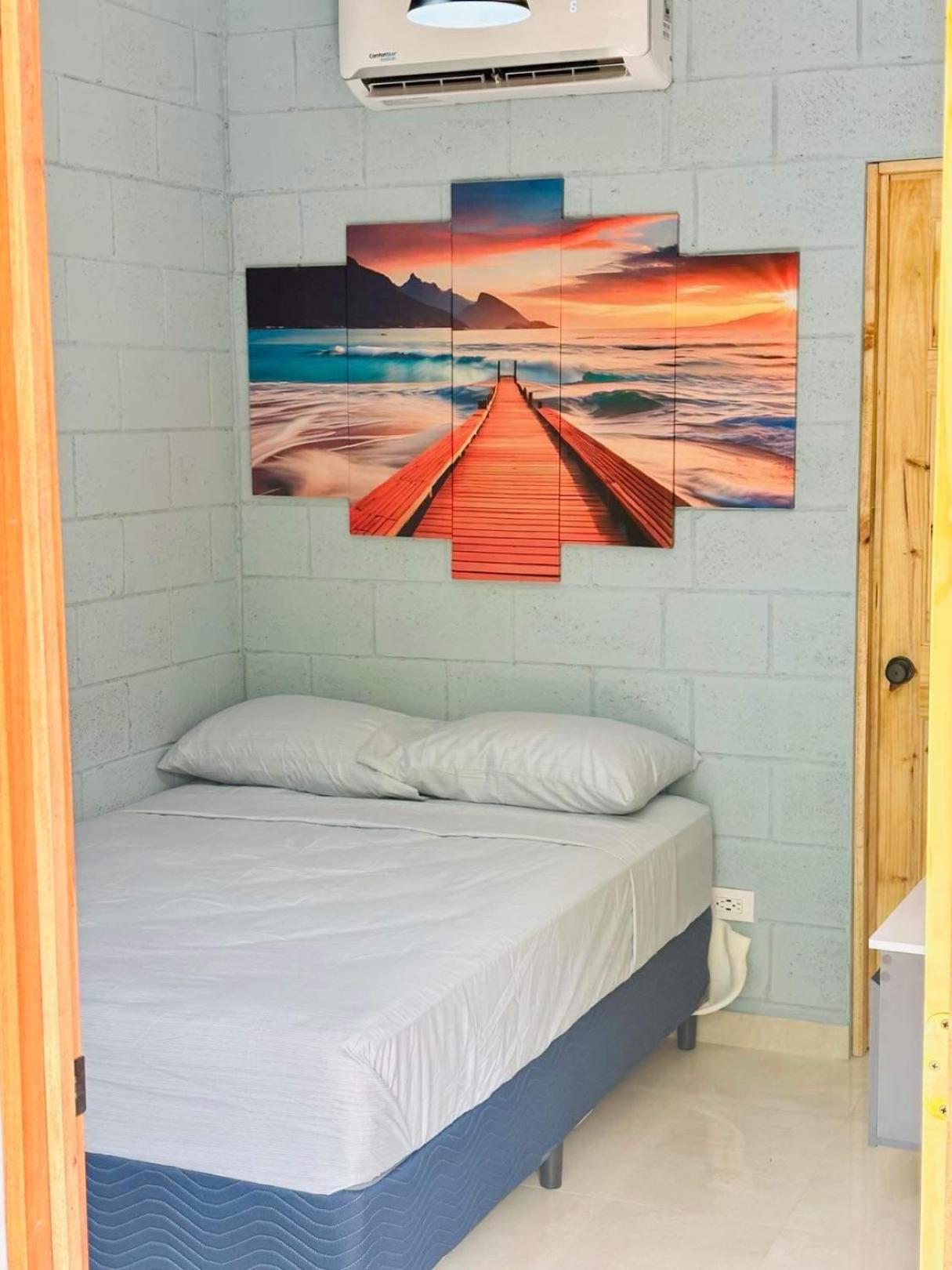 Hostal Camila'S Tamanique Eksteriør billede