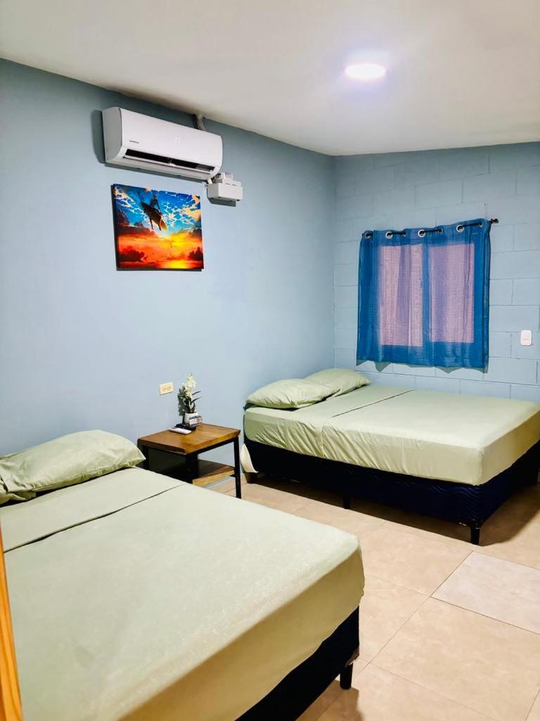 Hostal Camila'S Tamanique Eksteriør billede